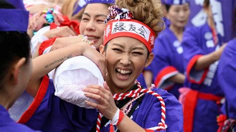 japanese young naked|Japan naked festival: Women join Hadaka Matsuri for first time.